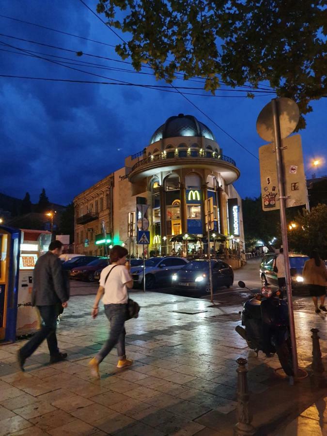 Mtacminda Apartment Tbilisi Bagian luar foto